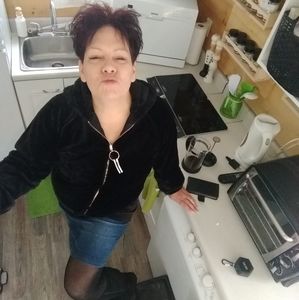 Meet your Posher, Celine